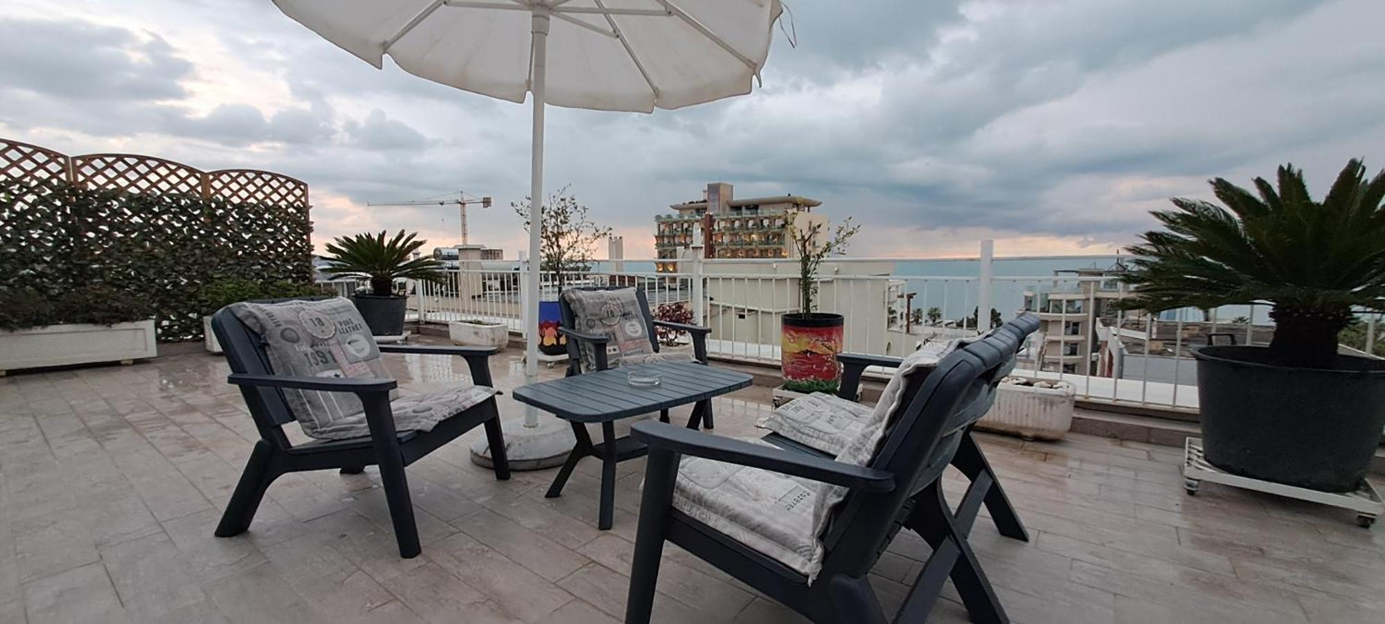 Leilighet Paradise Rooftop Golem (Tirana)