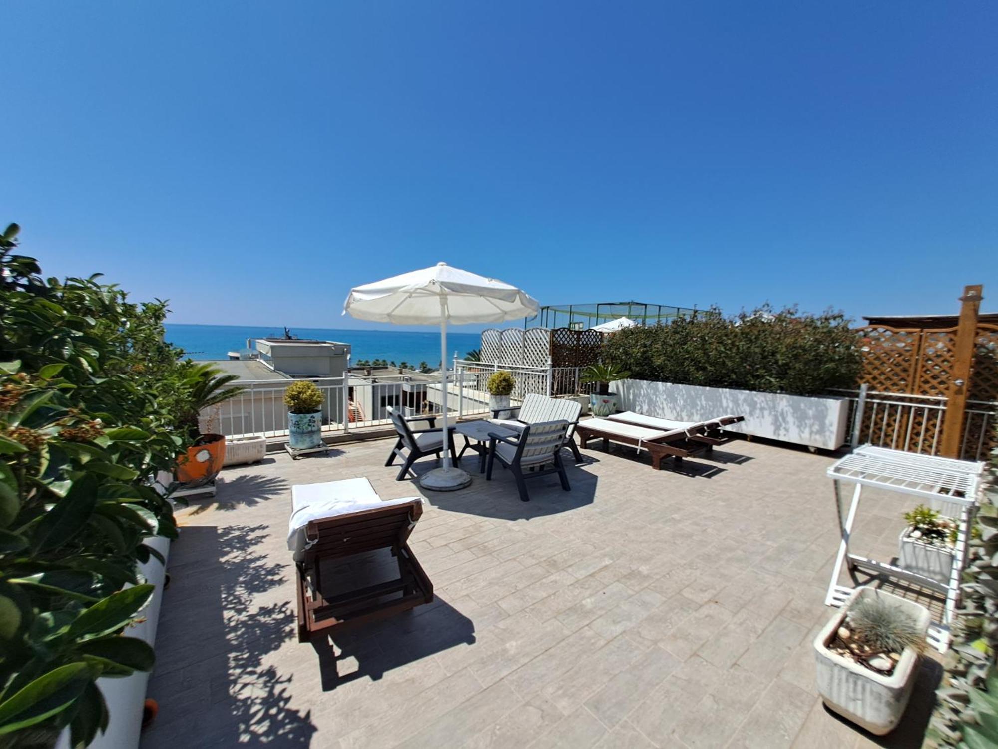 Paradise Rooftop Leilighet